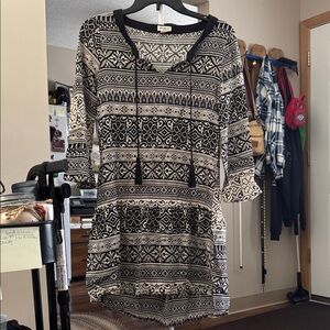 Love Riche Black and Cream Geometric Mini Dress